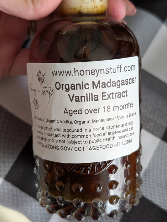 Madagascar Vanilla Extract (aged 18 months)